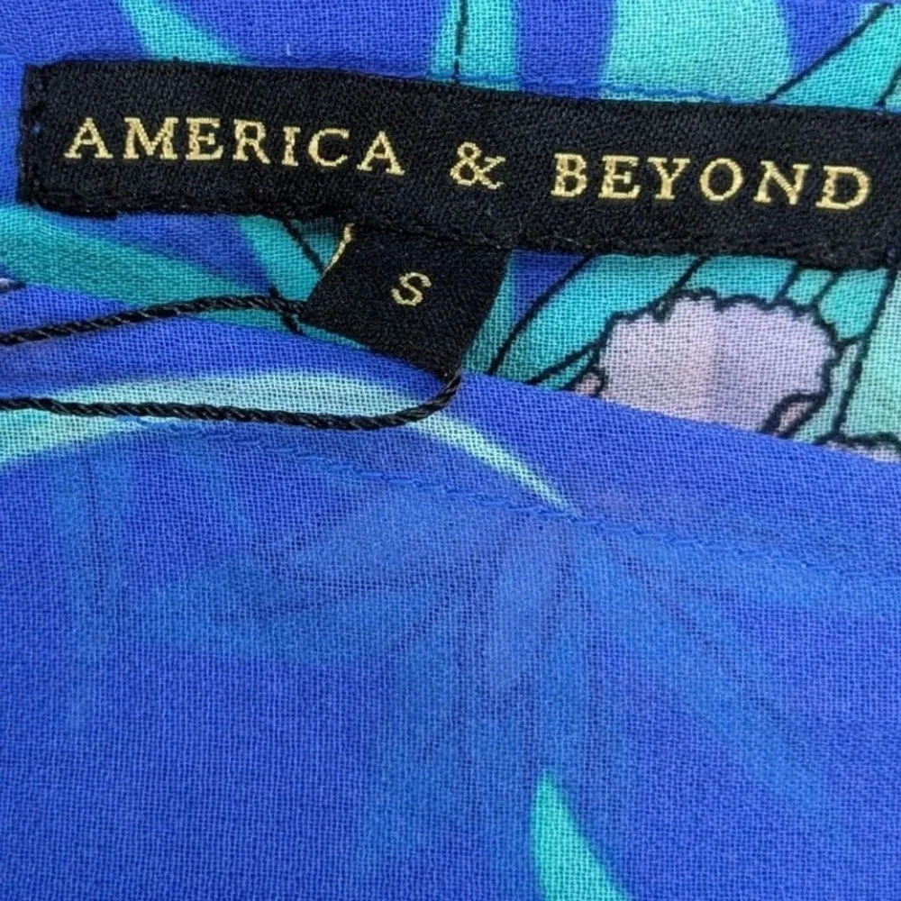 America & Beyond Blue Floral Ruffle V-Neck Maxi Beach Cover-Up Dress Small NWT